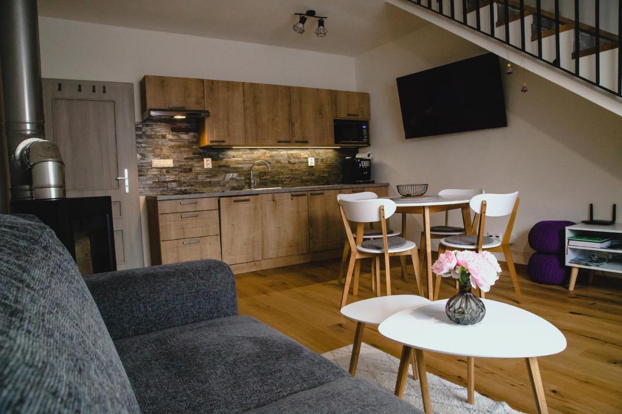 Apartman Rodinna Pohoda Mýto pod Ďumbierom Esterno foto