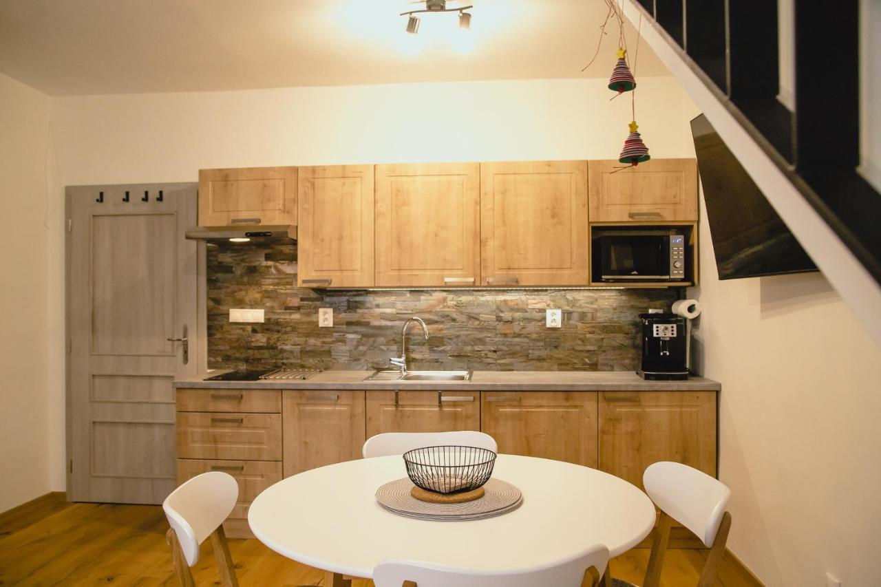 Apartman Rodinna Pohoda Mýto pod Ďumbierom Esterno foto